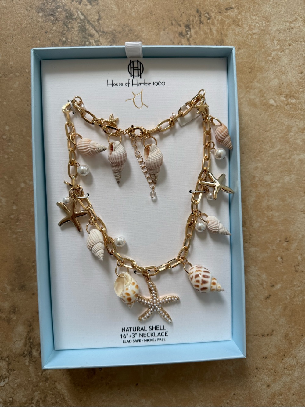 House of Harlow 1960 natural shell necklace